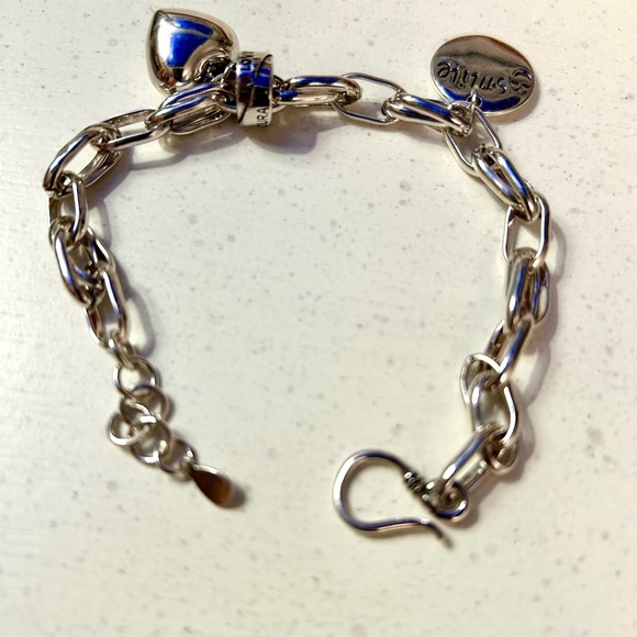 925 Sterling Silver Bracelet- Heart Charm - Picture 3 of 3